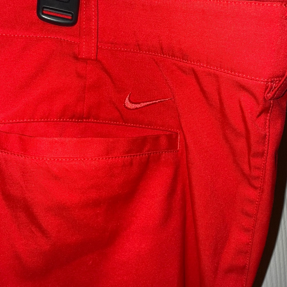 MENS NIKE GOLF SHORTS